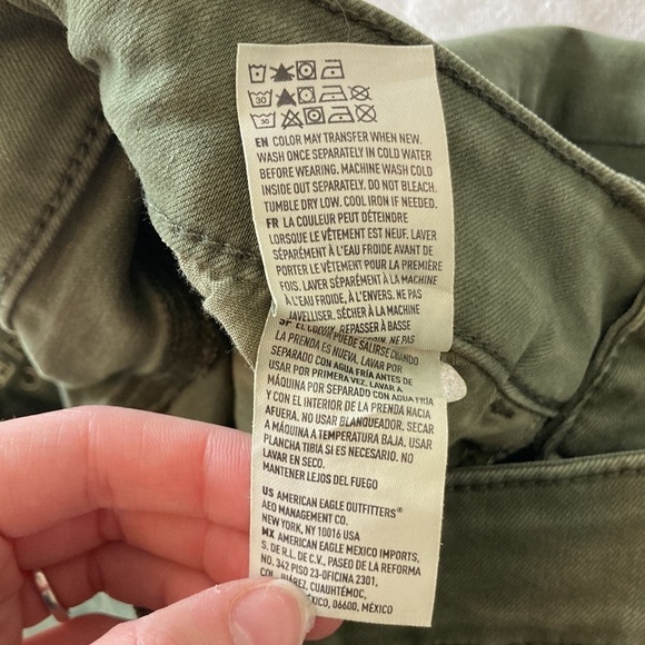 American eagle midi army green shorts - Picture 7 of 10